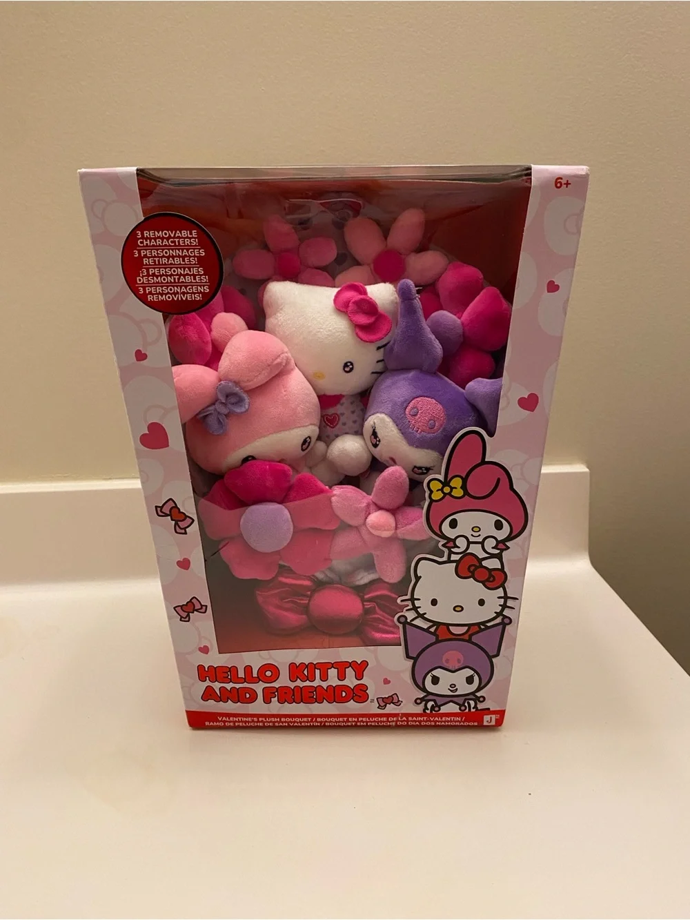 Hello Kitty and Friends 12-inch Plush Valentine's Bouquet
